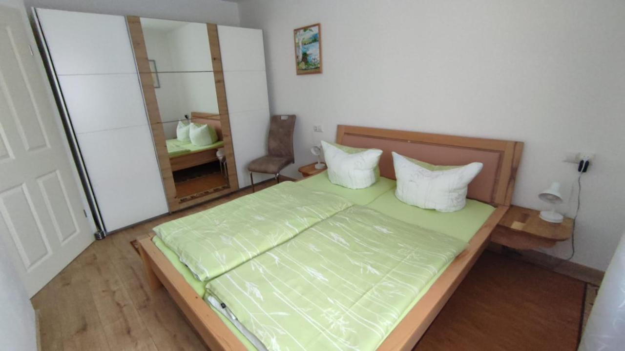 Ferienwohnung Familie Stahl Seeg Bagian luar foto